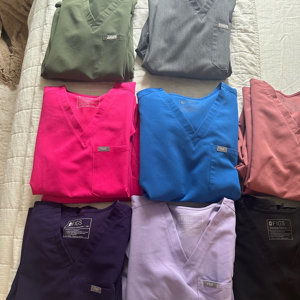 Figs scrubs - Picture 4 of 4